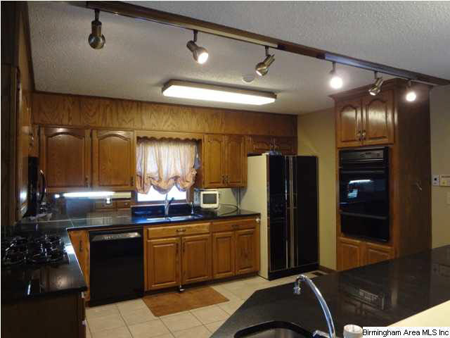 3466 Ridgecrest Drive Birmingham, AL 35216 - Photo 12 of 30