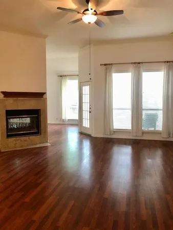 $2,300 | 4938 Water Oak Drive, Grand Prairie, TX 75052