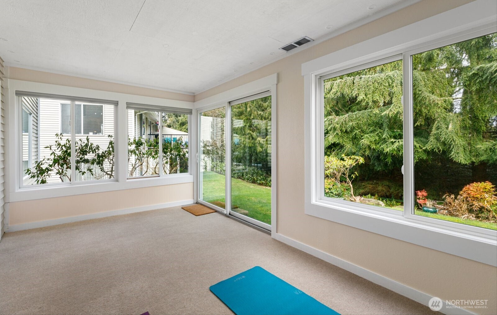 566 Creekside Terrace, Unit 101 Langley, WA 98260 - Photo 13 of 31