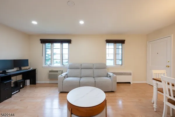 $2,700 | 92 Troy Drive, Unit 92D, Springfield, NJ 07081