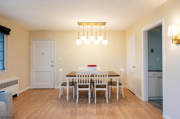$2,700 | 92 Troy Drive, Unit 92D, Springfield, NJ 07081
