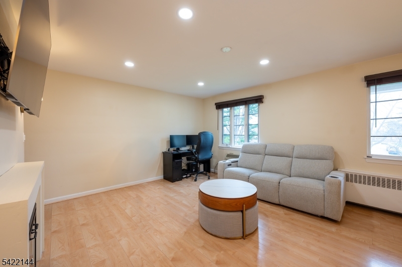 92 Troy Drive, Unit 92D Springfield, NJ 07081 - Photo 8 of 17