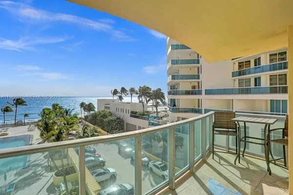 $5,000 | 2501 South Ocean Drive, Unit 525, Hollywood, FL 33019