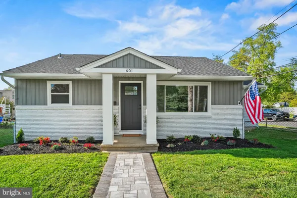 $349,900 | 601 Evesham Avenue West, Magnolia, NJ 08049