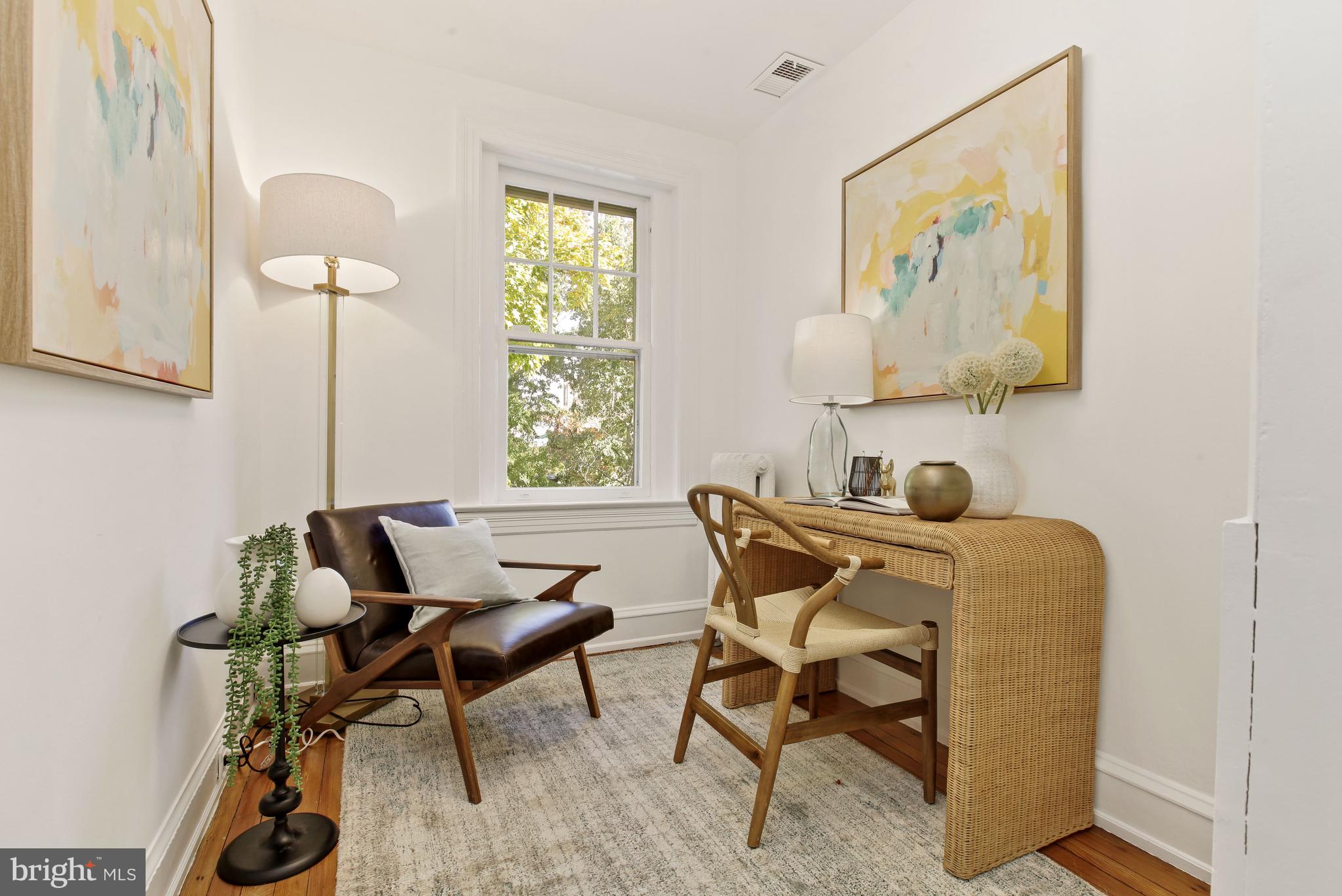 404 7th Street Northeast Washington, DC 20002 - Photo 21 of 55 Second Floor flex WFH?