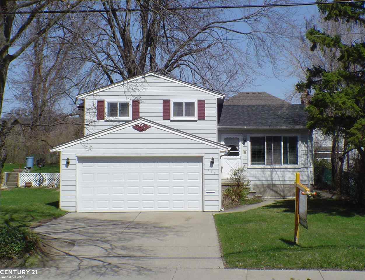 615 Parkdale Avenue Rochester, MI 48307 - Photo 1 of 29