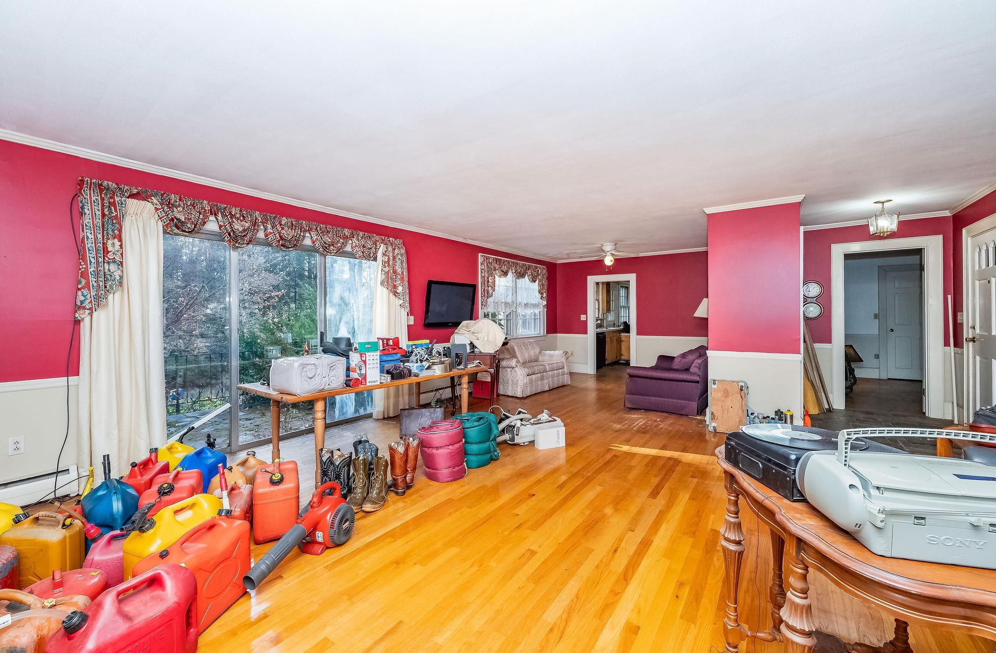 1 Exeter Road Kingston, NH 03848 - Photo 31 of 47