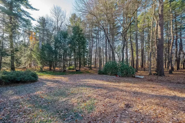 $545,000 | 1 Exeter Road, Kingston, NH 03848