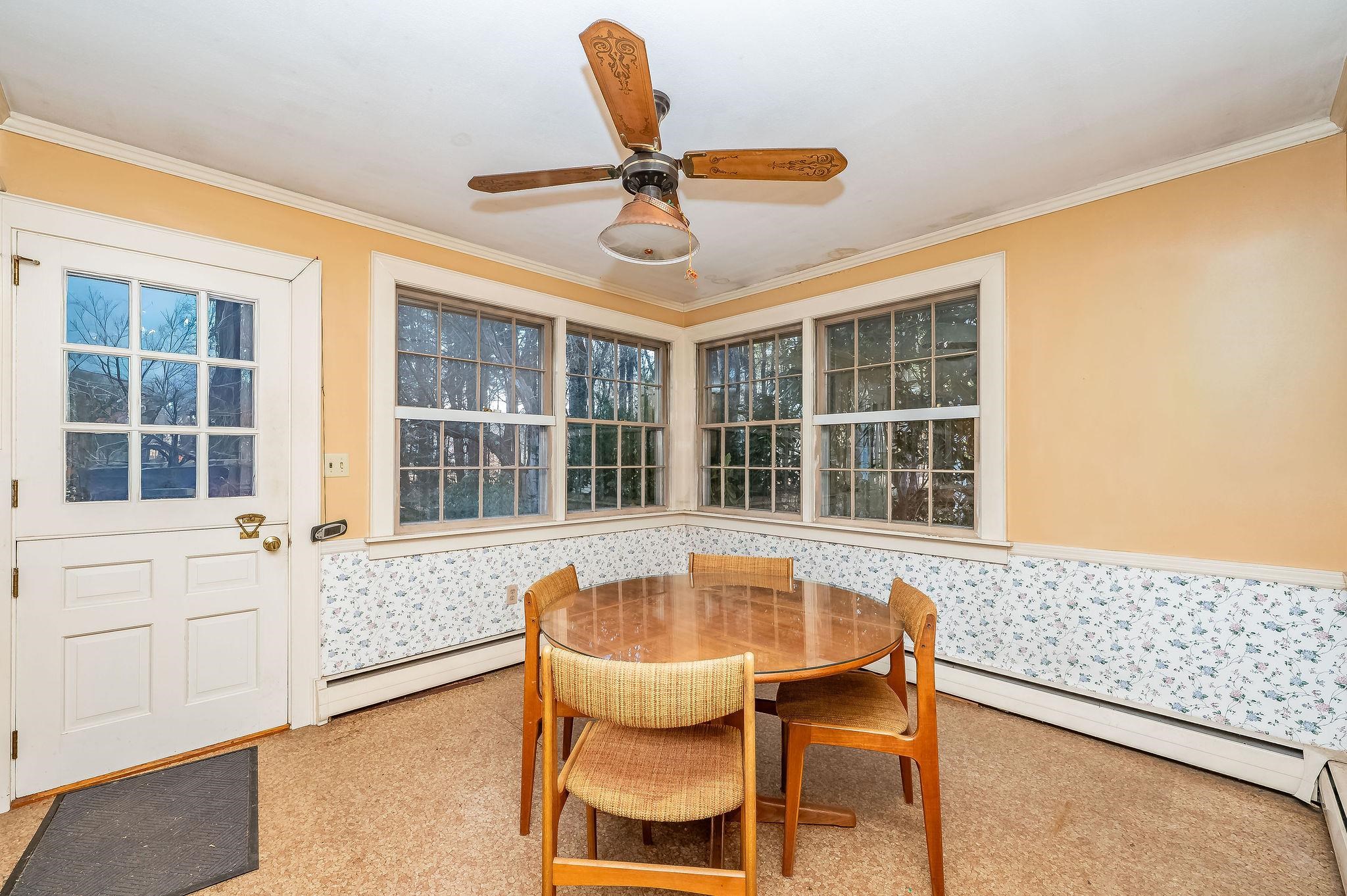 1 Exeter Road Kingston, NH 03848 - Photo 8 of 47