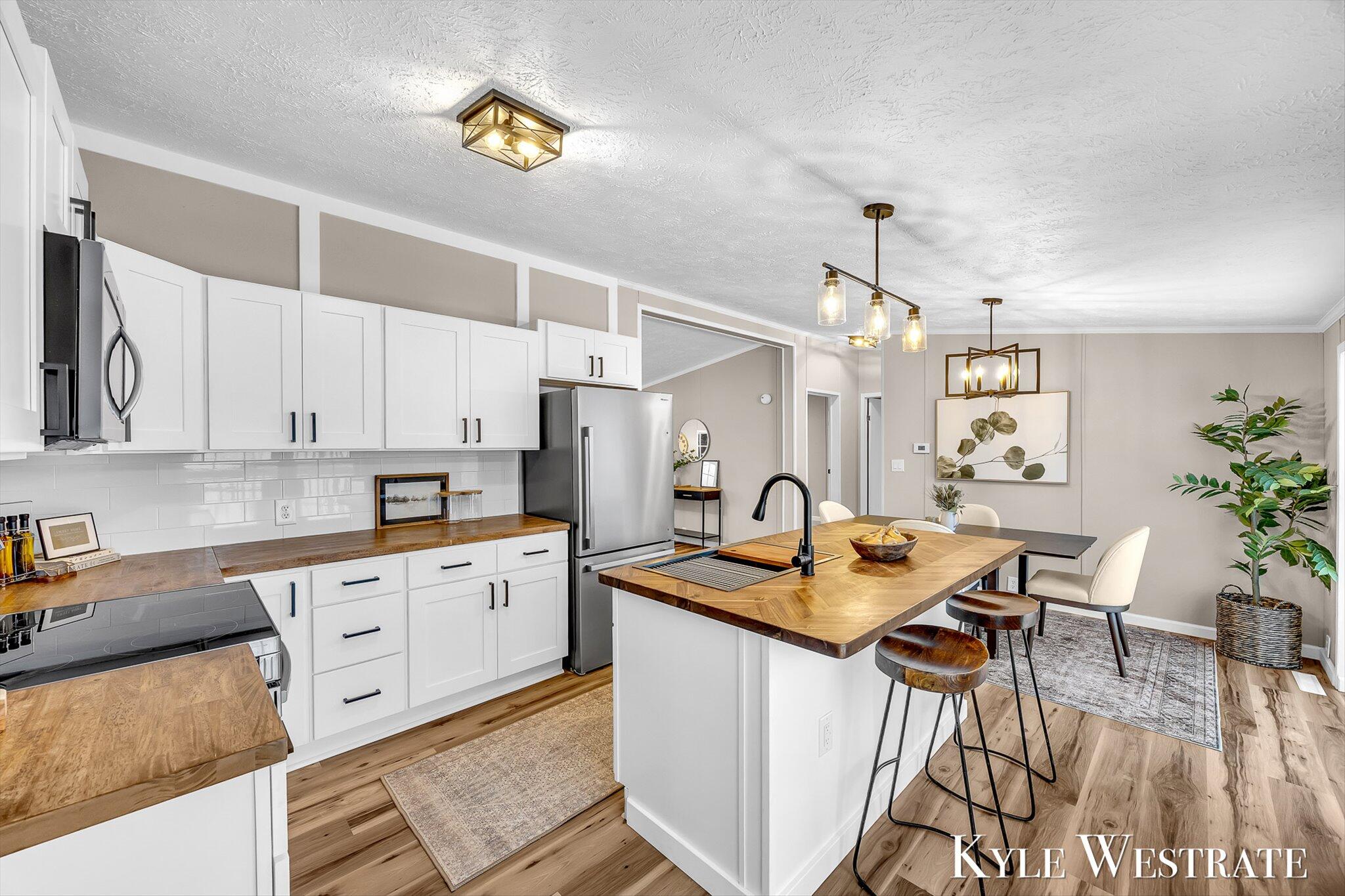 1019 Vining Road Greenville, MI 48838 - Photo 11 of 29 07-K1J10300