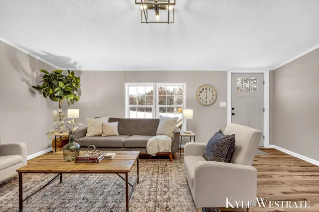 $239,900 | 1019 Vining Road, Greenville, MI 48838