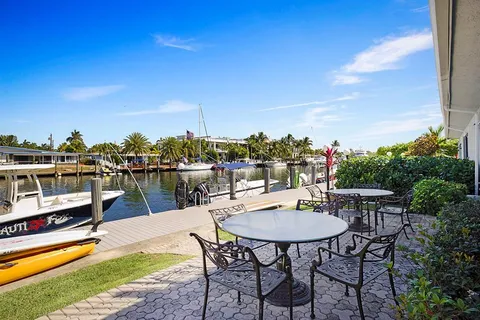 $698,000 | 2743 Northeast 28th Court, Unit 3, Lighthouse Point, FL 33064