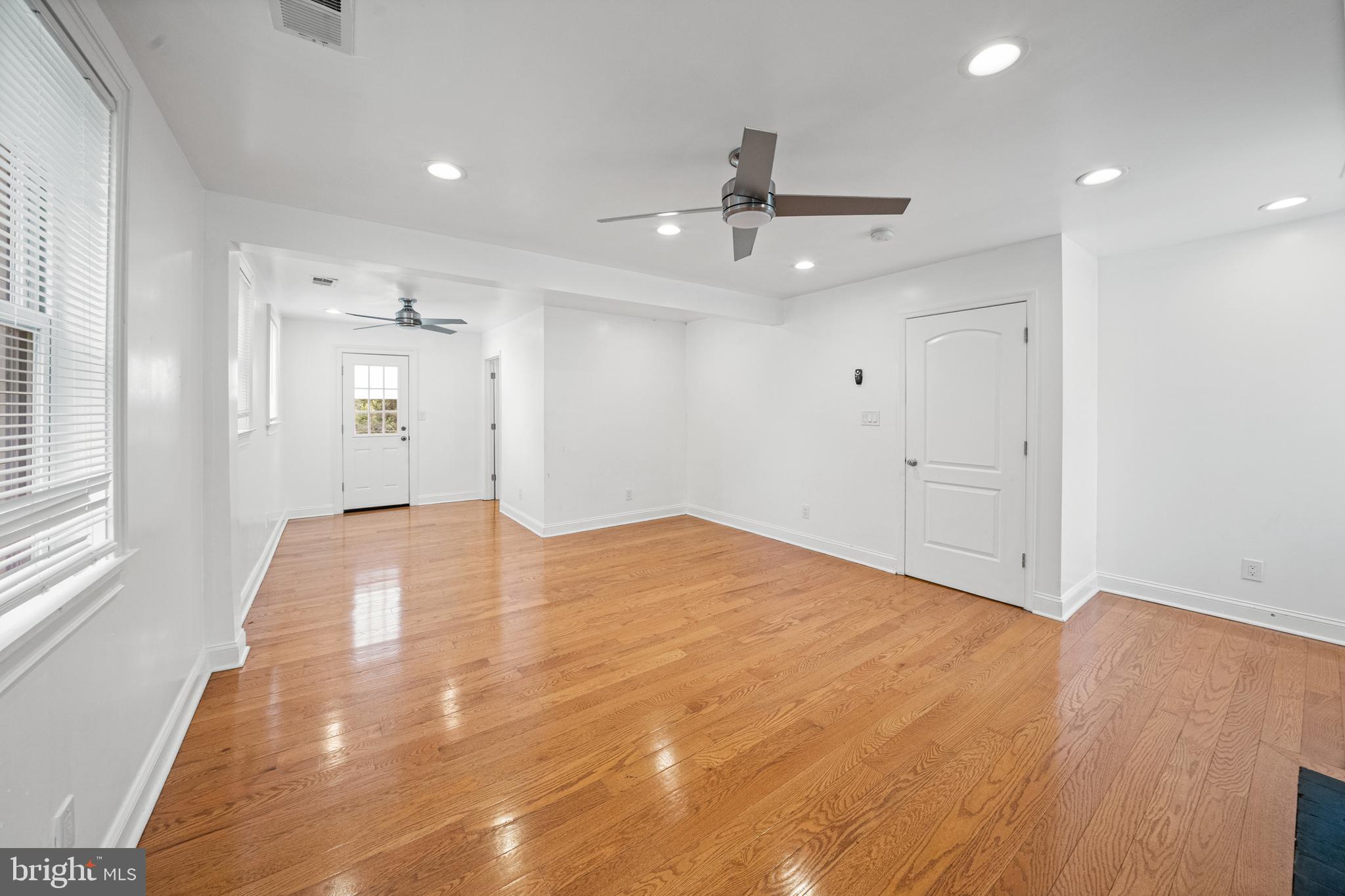 3303 Dorchester Road Baltimore, MD 21215 - Photo 20 of 29 Gallery Image 20