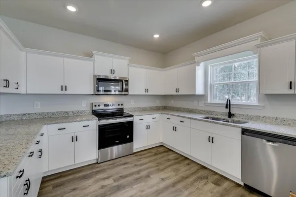 $335,400 | 128 Traditions Drive, Trenton, SC 29847