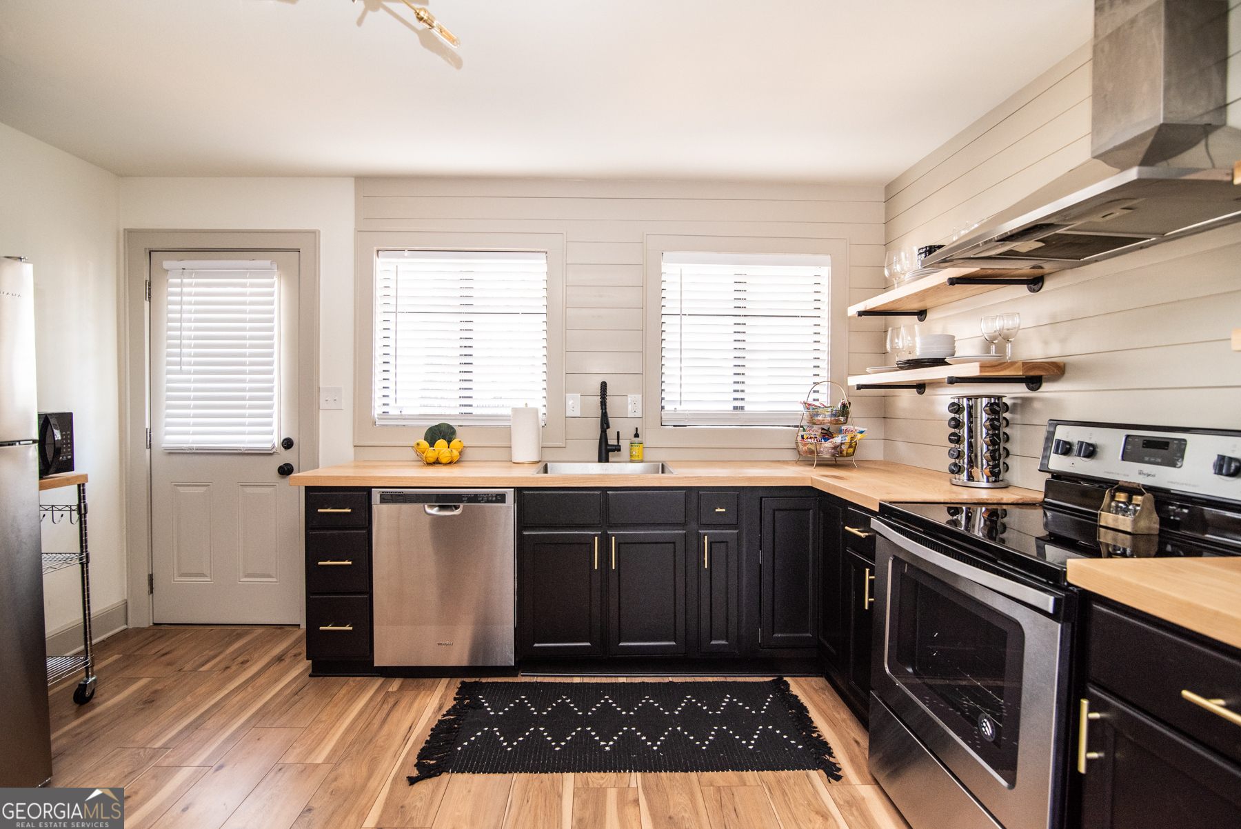 907 White Street Southwest, Unit 2 Atlanta, GA 30310 - Photo 3 of 26