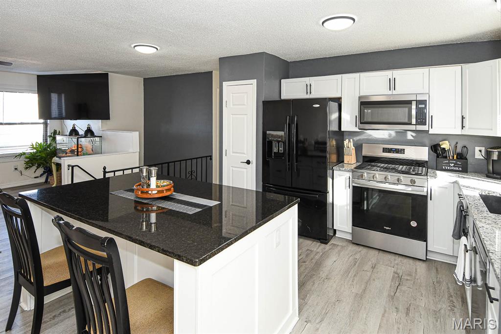 5408 Gloucester Road High Ridge, MO 63049 - Photo 9 of 29