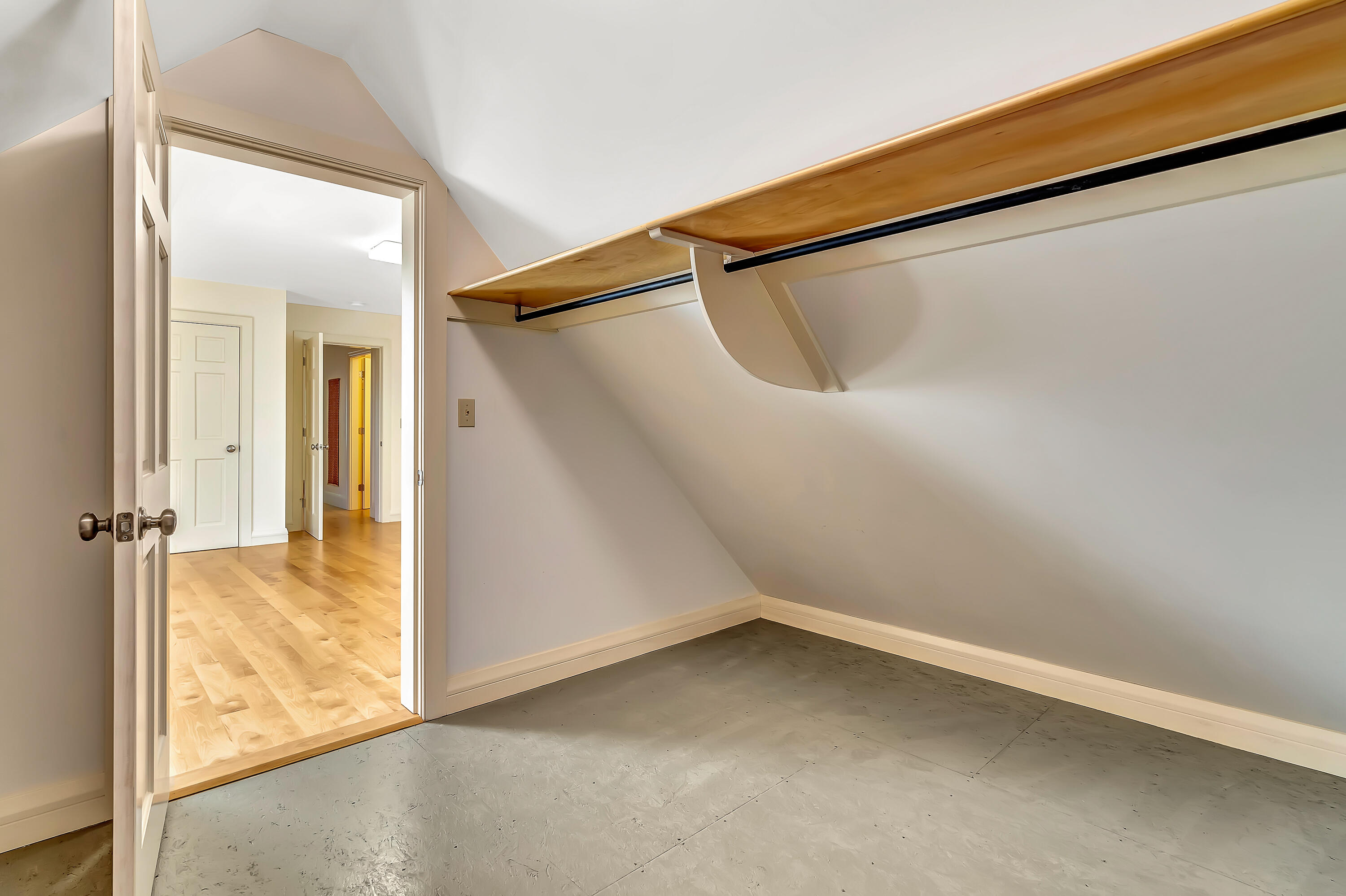 583 Friendship Road Waldoboro, ME 04572 - Photo 47 of 63 Walk-in Closet
