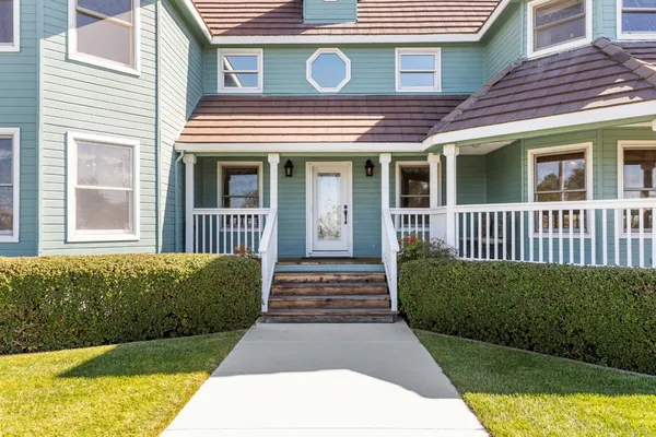 $849,000 | 5699 Arbolada Drive, La Grange, CA 95329