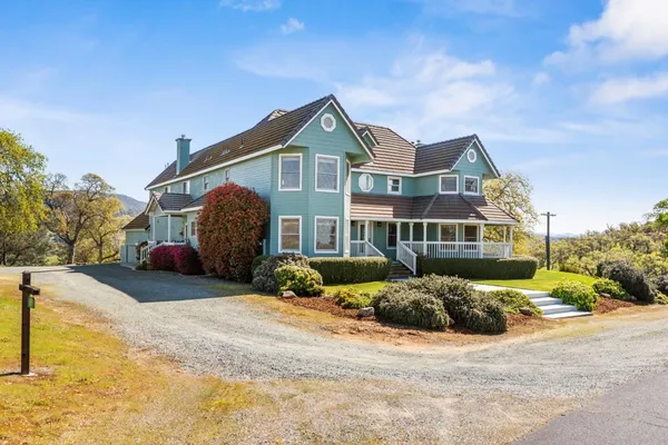 $849,000 | 5699 Arbolada Drive, La Grange, CA 95329