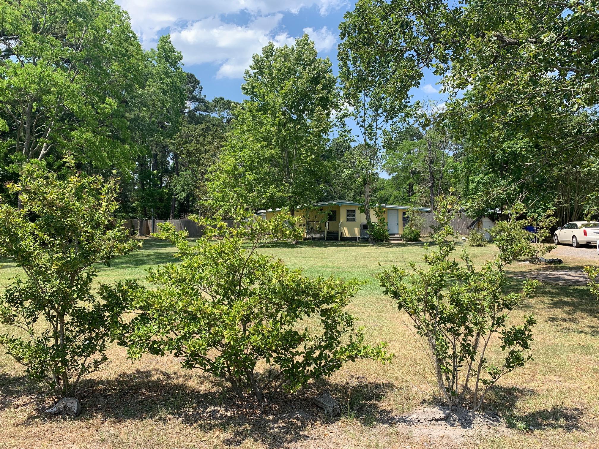 2416 Otranto Road North Charleston, SC 29406 - Photo 8 of 16 IMG_1519