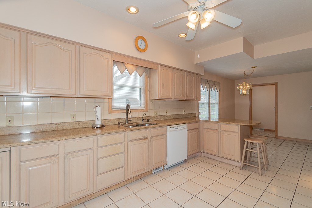 5437 Wilson Mills Road Cleveland, OH 44143 - Photo 7 of 35 Gallery Image 7