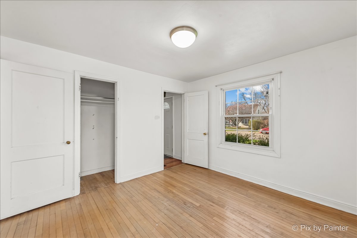 375 South Edison Avenue Elgin, IL 60123 - Photo 20 of 33