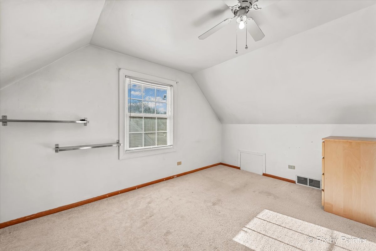 375 South Edison Avenue Elgin, IL 60123 - Photo 25 of 33