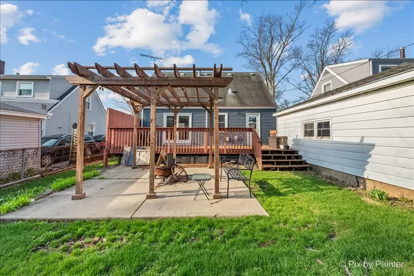 $309,900 | 375 South Edison Avenue, Elgin, IL 60123