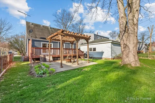 $309,900 | 375 South Edison Avenue, Elgin, IL 60123