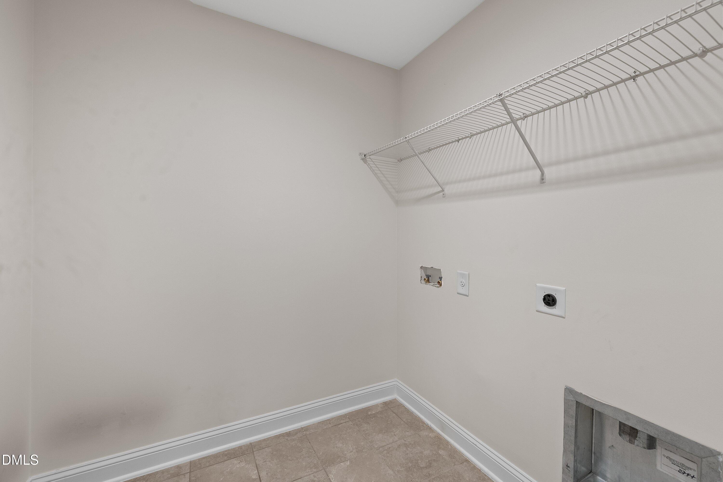 3433 Grosbeak Way Raleigh, NC 27616 - Photo 33 of 55 33-3433 Grosbeak Way_4254