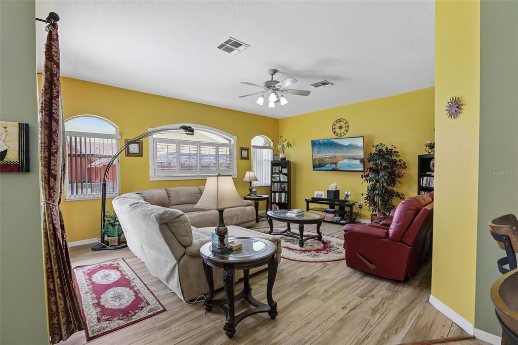 3542 Conifer Loop Spring Hill, FL 34609 - Photo 3 of 39