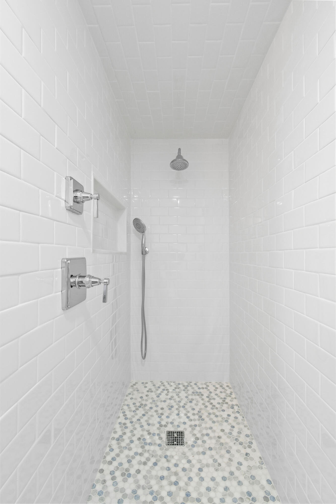 1701 South Flagler Drive, Unit 1405 West Palm Beach, FL 33401 - Photo 24 of 36 1701SFlaglerDr#1405(33)