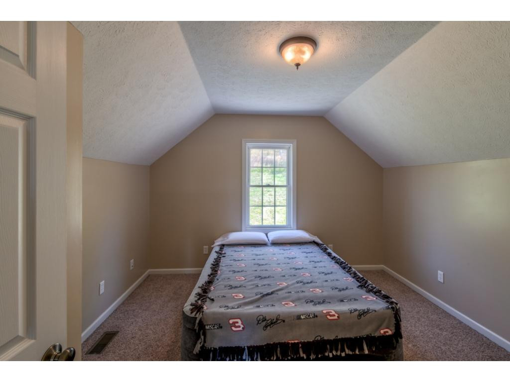 469 Copper Ridge Road Thorn Hill, TN 37881 - Photo 28 of 36 Photo 28