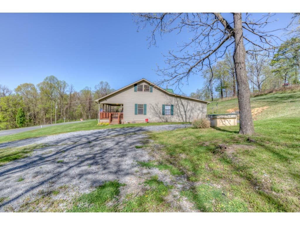 469 Copper Ridge Road Thorn Hill, TN 37881 - Photo 29 of 36 Photo 29