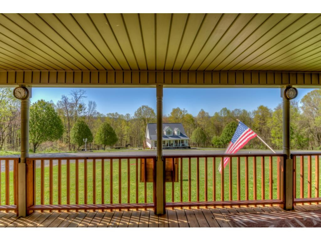 469 Copper Ridge Road Thorn Hill, TN 37881 - Photo 5 of 36 Photo 5