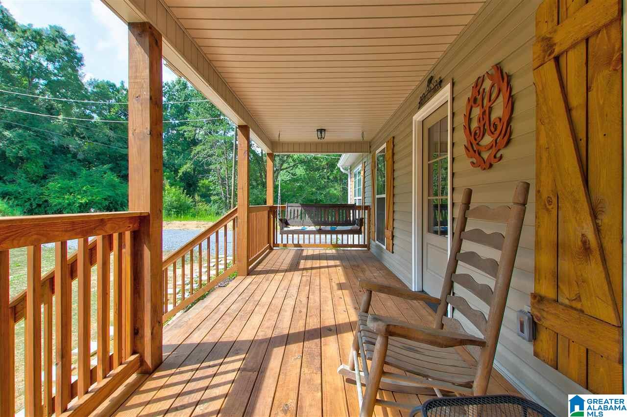 996 Lanningham Road Cleveland, AL 35049 - Photo 3 of 22