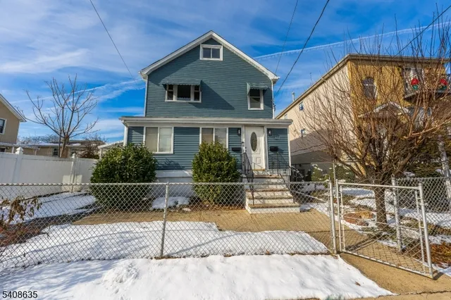 $745,000 | 811 Jackson Avenue, Linden, NJ 07036