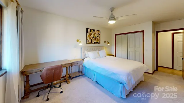 $229,999 | 50 Maxine Lane, Unit 104, Hendersonville, NC 28739