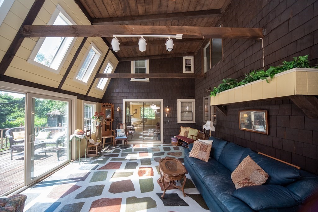 36 Edgewood Road Southborough, MA 01772 - Photo 12 of 20