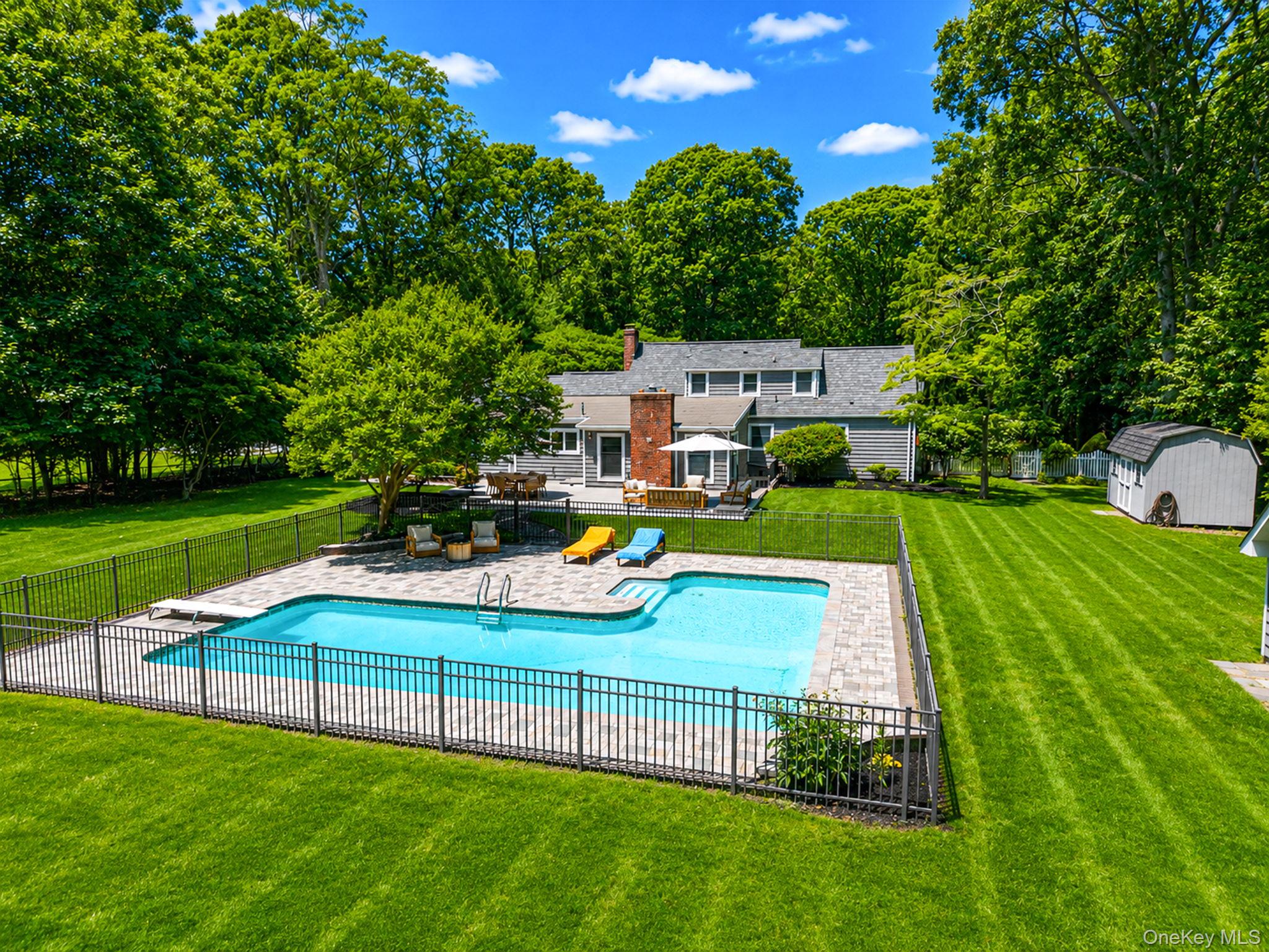 30 Landing Meadow Road Smithtown, NY 11787 - Photo 47 of 50