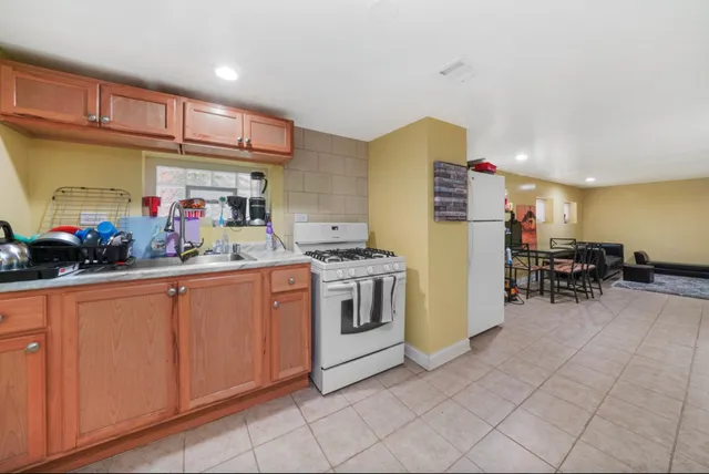 $489,000 | 1625 North McVicker Avenue, Chicago, IL 60639