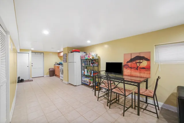 $489,000 | 1625 North McVicker Avenue, Chicago, IL 60639