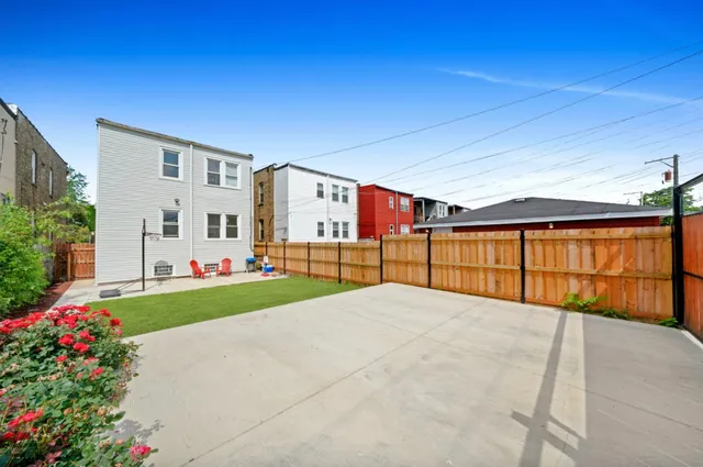 $489,000 | 1625 North McVicker Avenue, Chicago, IL 60639