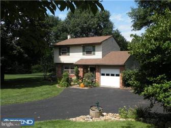 19 Mauger Road Elverson, PA 19520 - Photo 2 of 12 Gallery Image 2