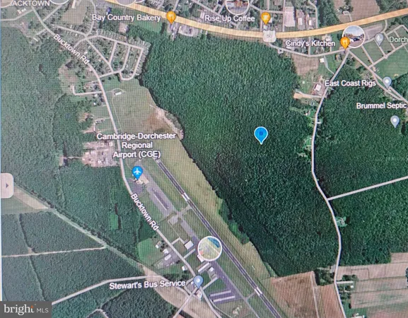 a view of a tennis court