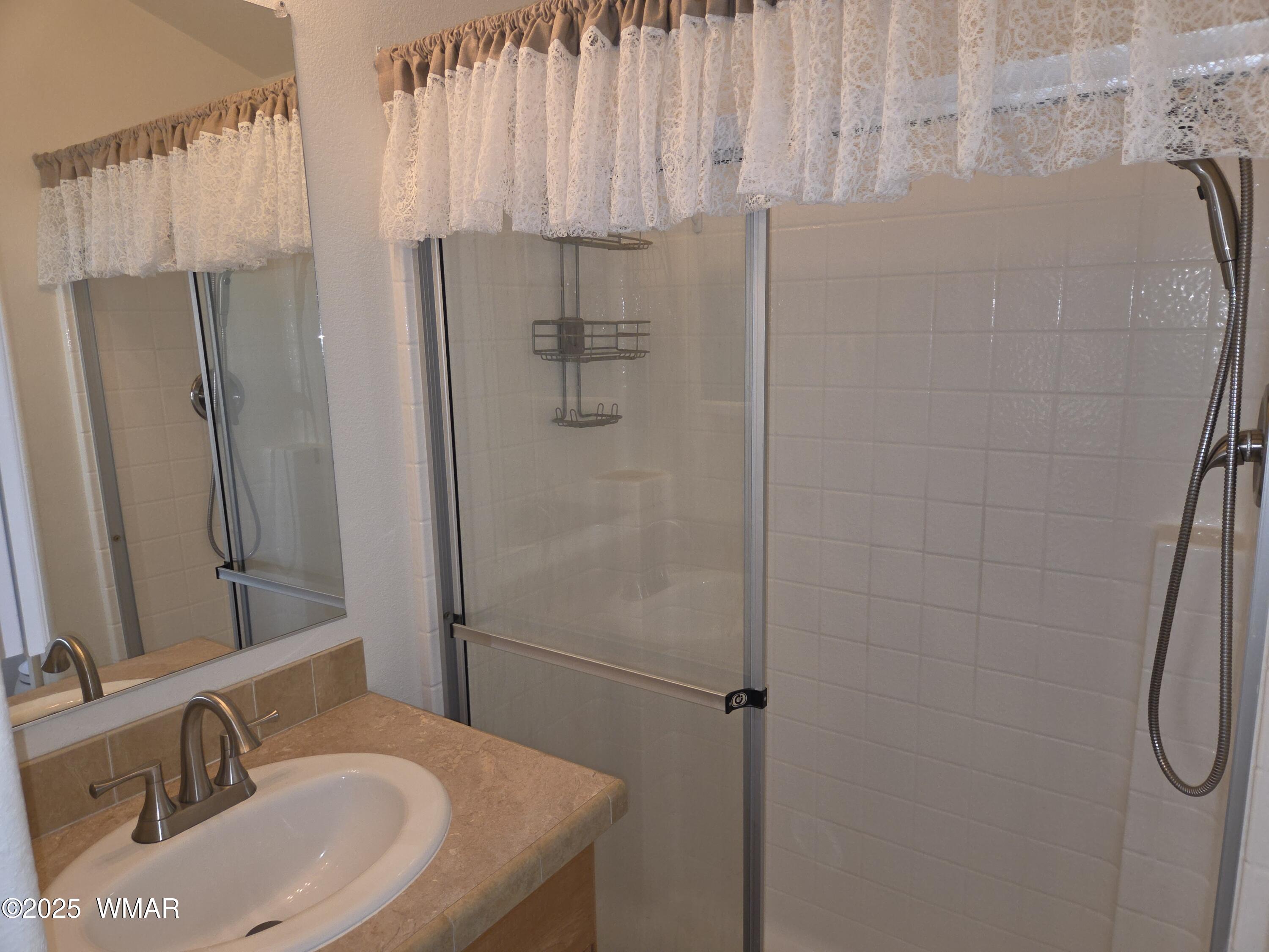 1864 Par Circle, Unit 217 Show Low, AZ 85901 - Photo 12 of 12 20251027_104350
