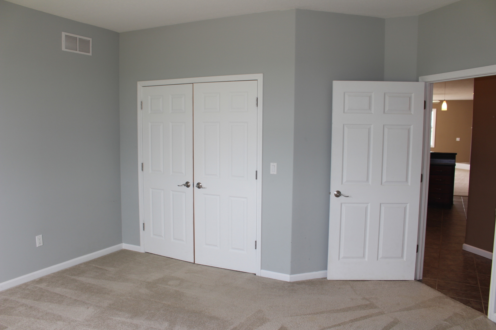 3978 Connors Road Clinton, IL 61727 - Photo 22 of 34 a view of an empty room