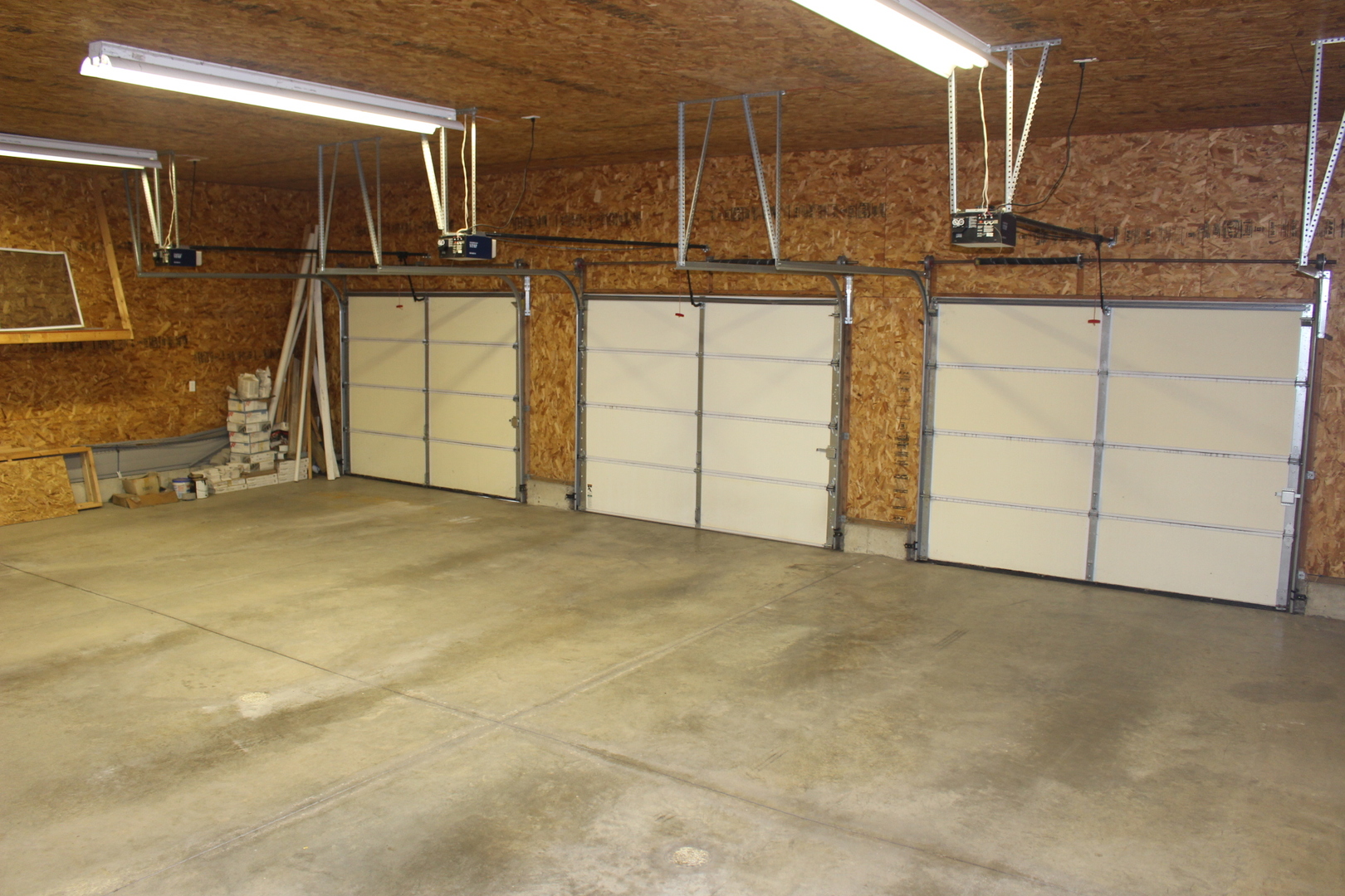 3978 Connors Road Clinton, IL 61727 - Photo 27 of 34 a view of a garage