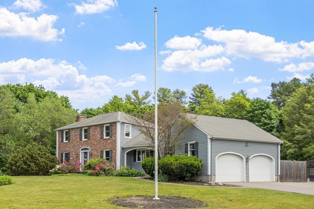 2 Rourke Lane Lynnfield, MA 01940 - Photo 36 of 40