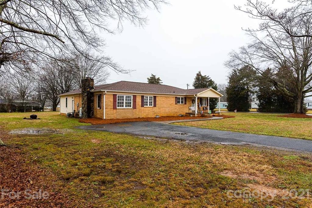 20231 Coley Store Road Locust, NC 28097 - Photo 4 of 33 Gallery Image 4